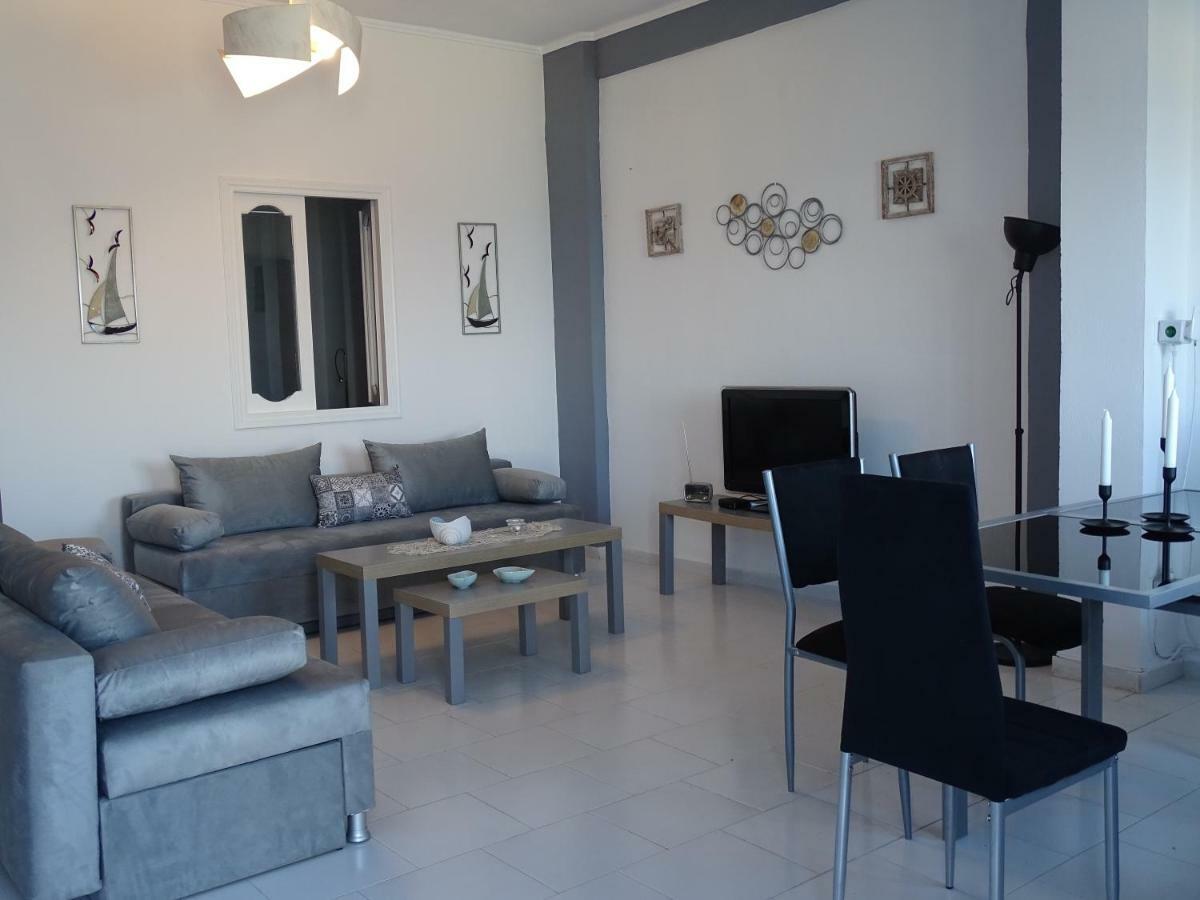 Nama Beach House 모노리토스 외부 사진