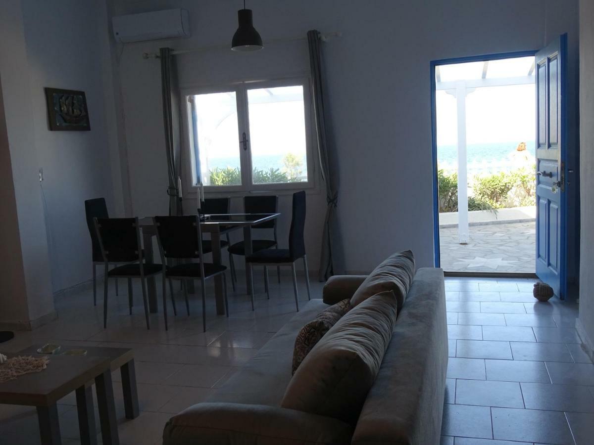 Nama Beach House 모노리토스 외부 사진