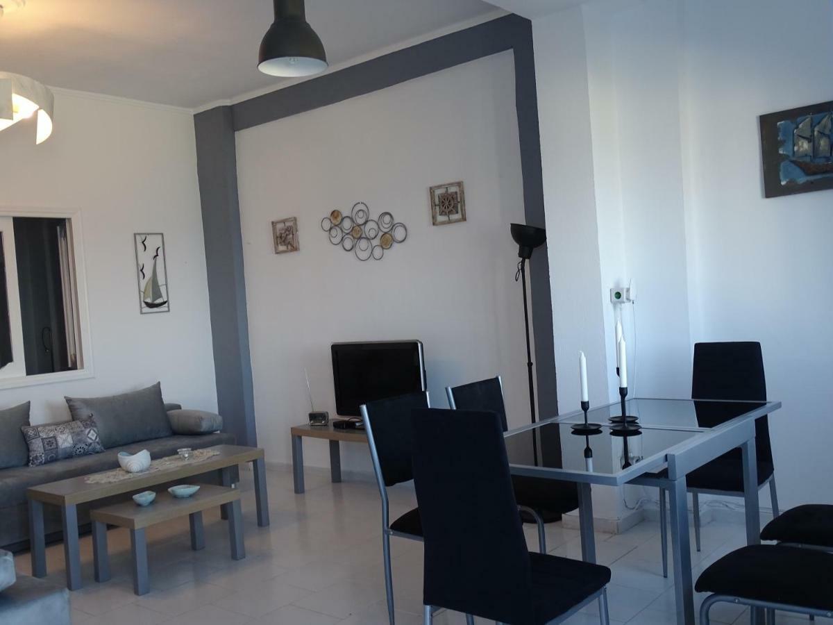 Nama Beach House 모노리토스 외부 사진