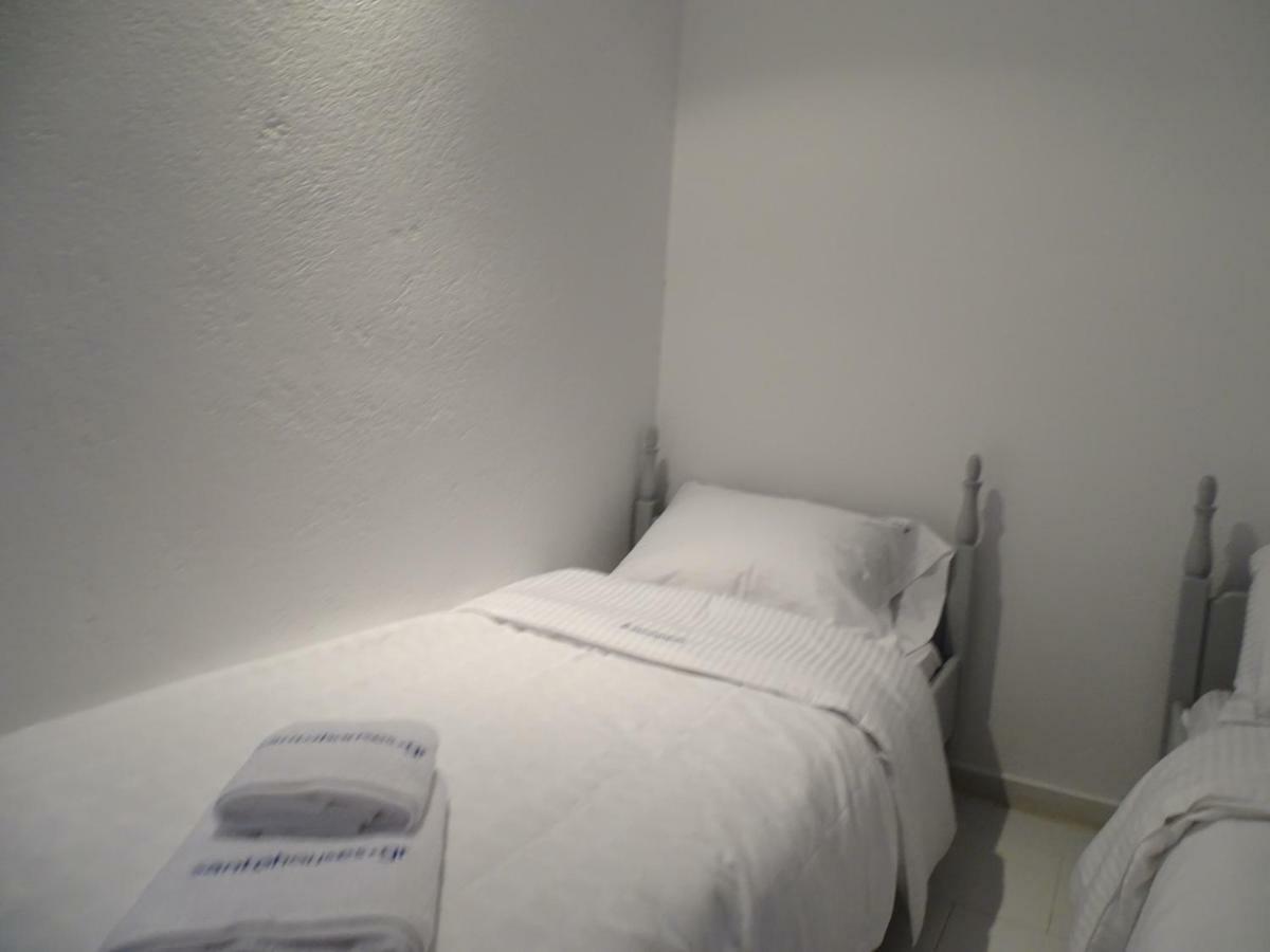 Nama Beach House 모노리토스 외부 사진