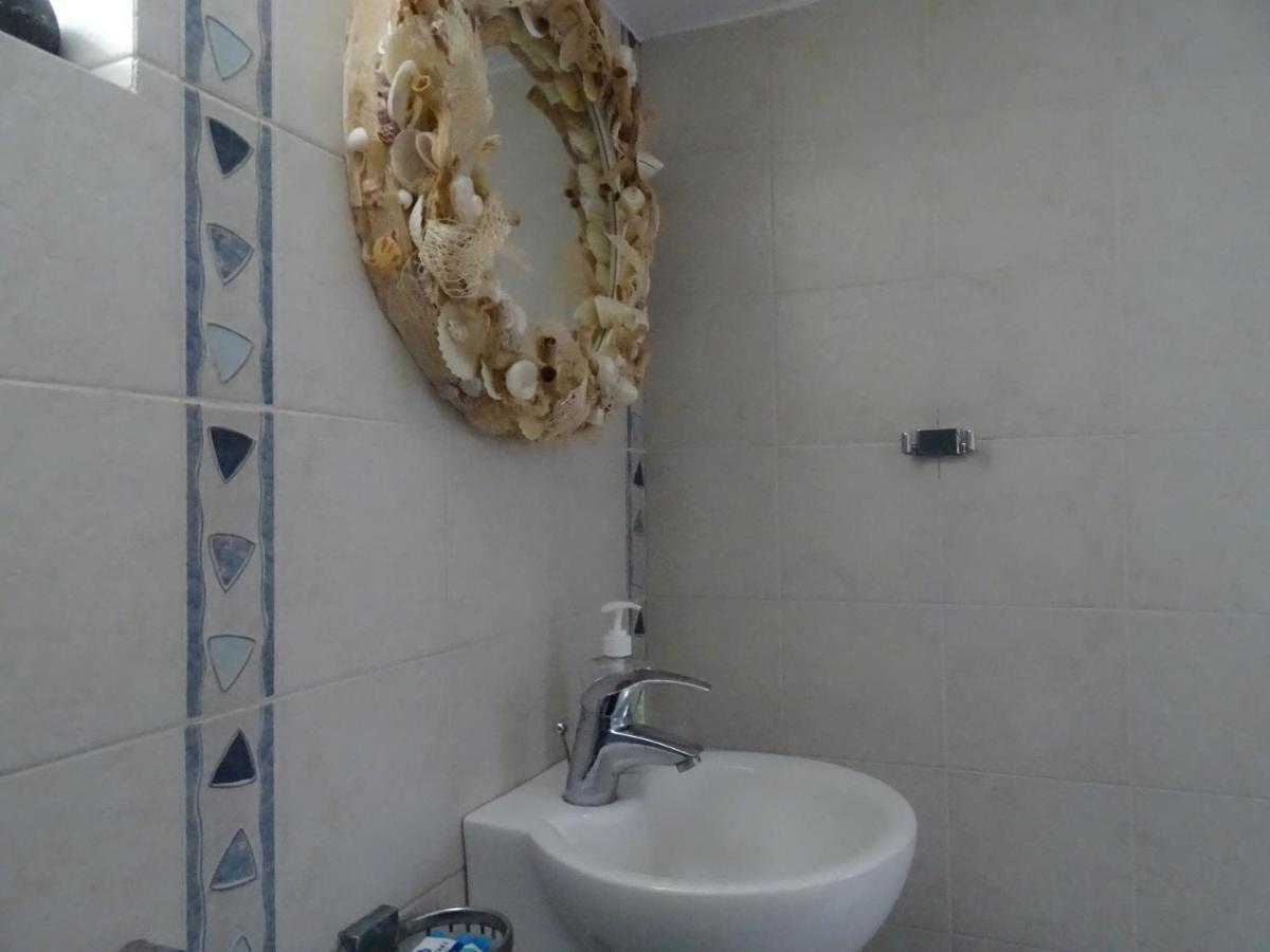 Nama Beach House 모노리토스 외부 사진